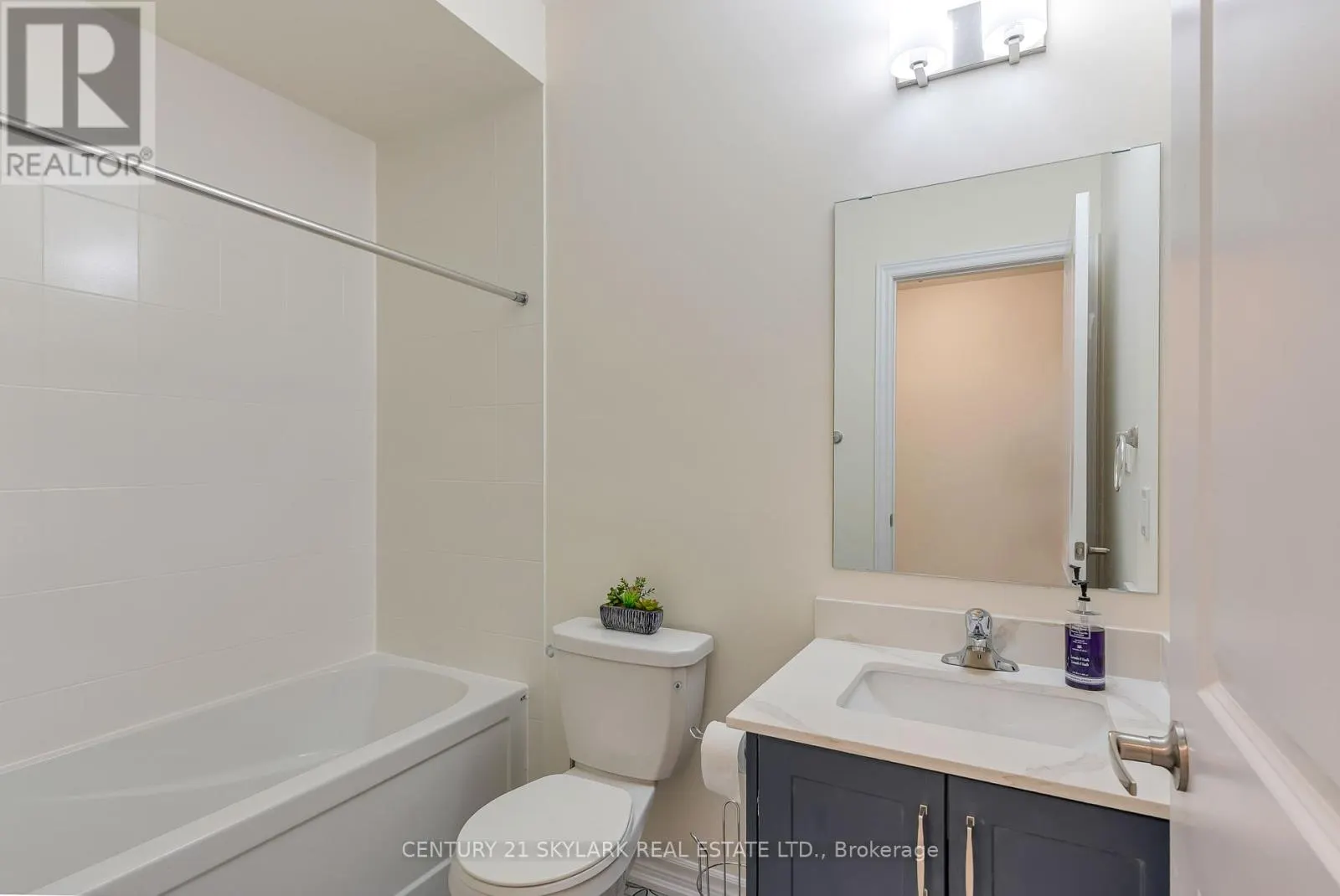 2404 EDWARD LEAVER TRAIL
