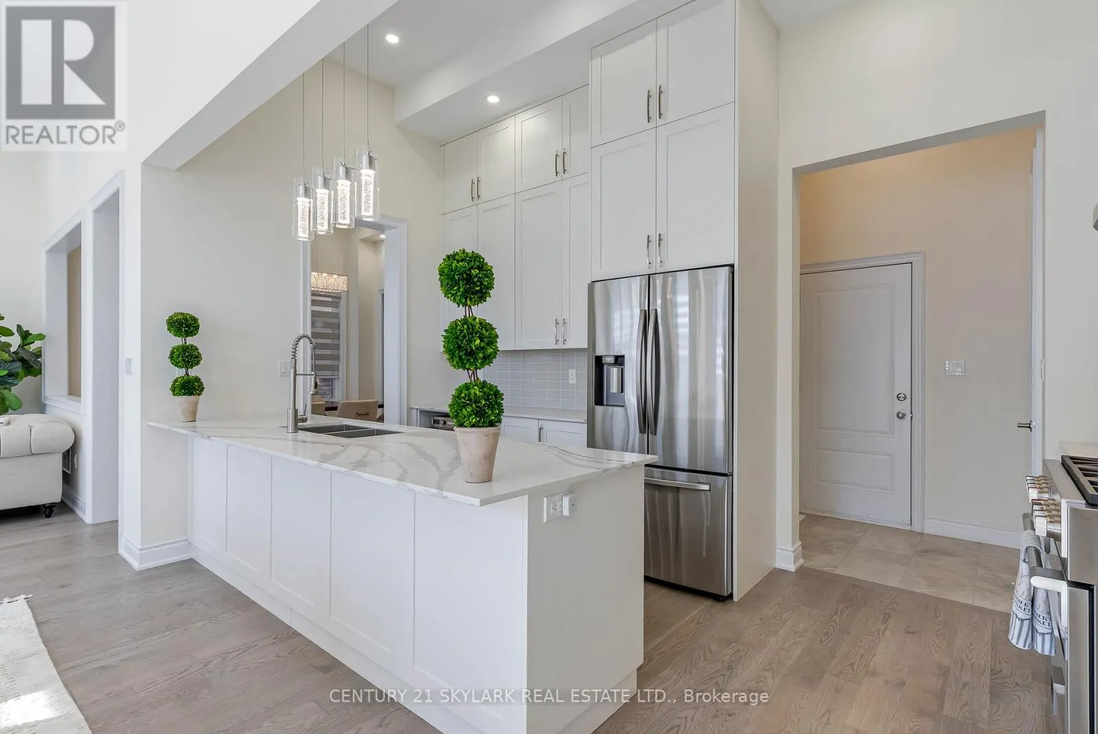 2404 EDWARD LEAVER TRAIL