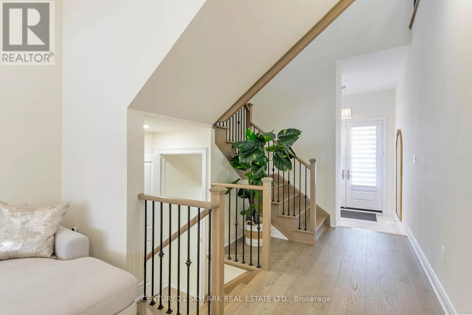 2404 EDWARD LEAVER TRAIL