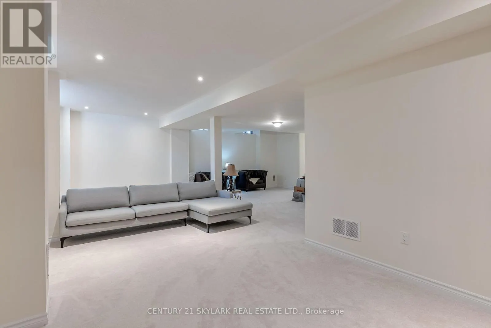 2404 EDWARD LEAVER TRAIL