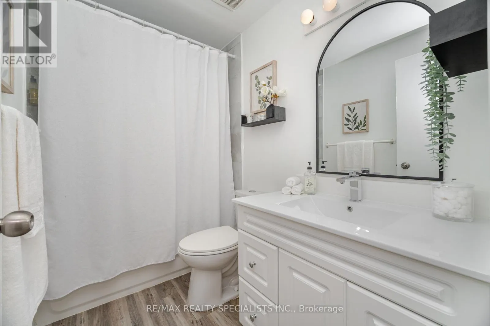 74 - 2020 SOUTH MILLWAY