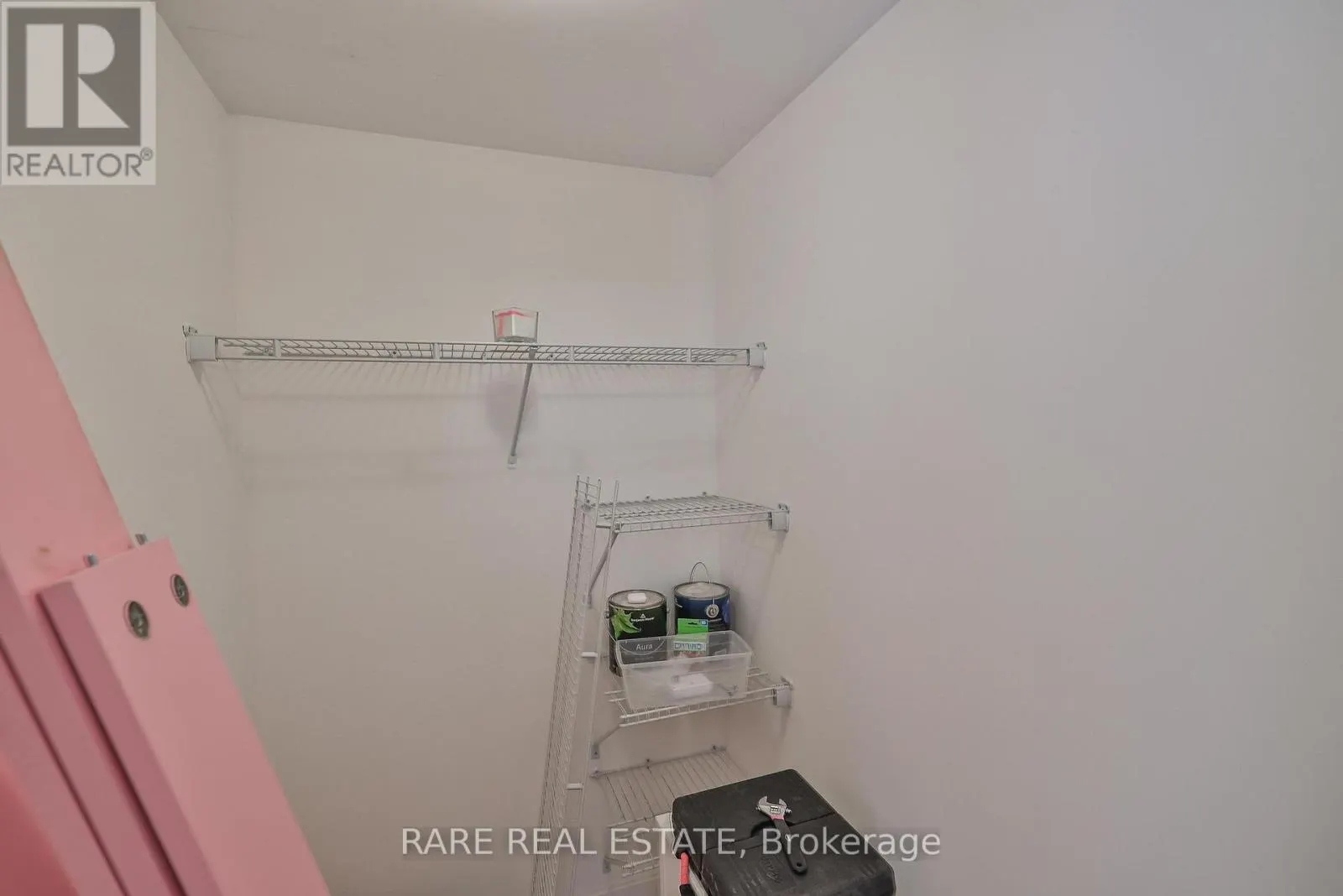607 - 1638 BLOOR STREET W