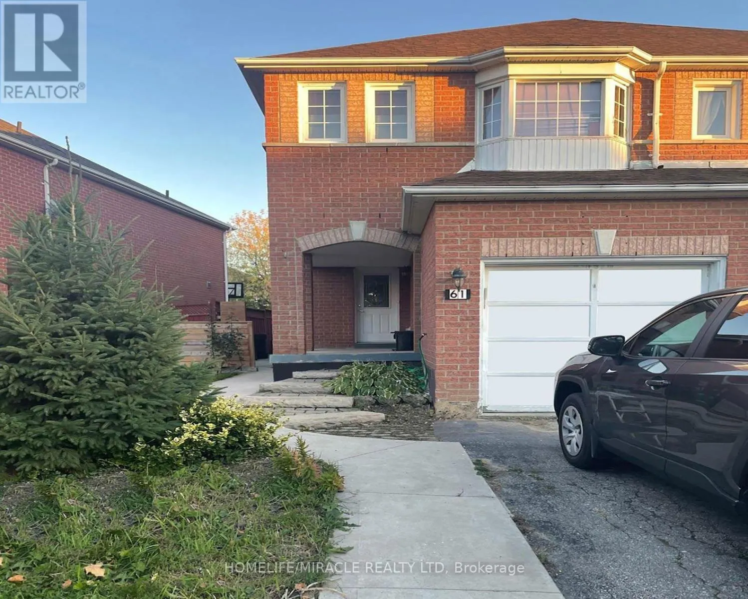 61 CARRIE CRESCENT