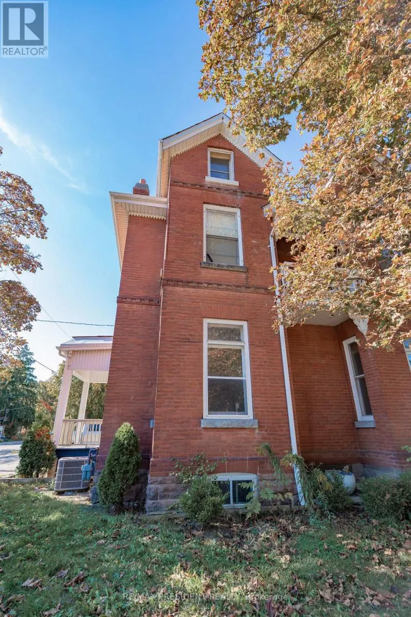 2 DAVID STREET