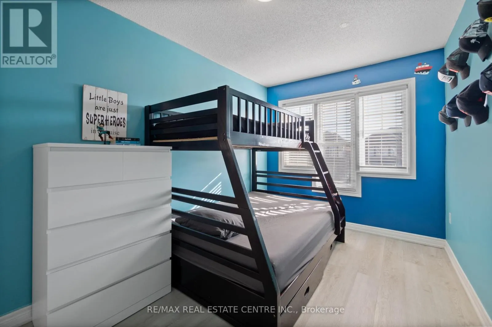 31 MARTREE CRESCENT