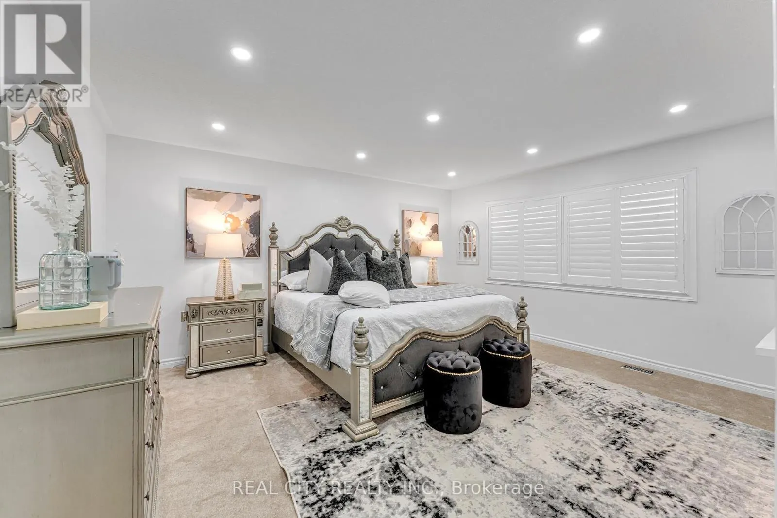 106 BENADIR AVENUE