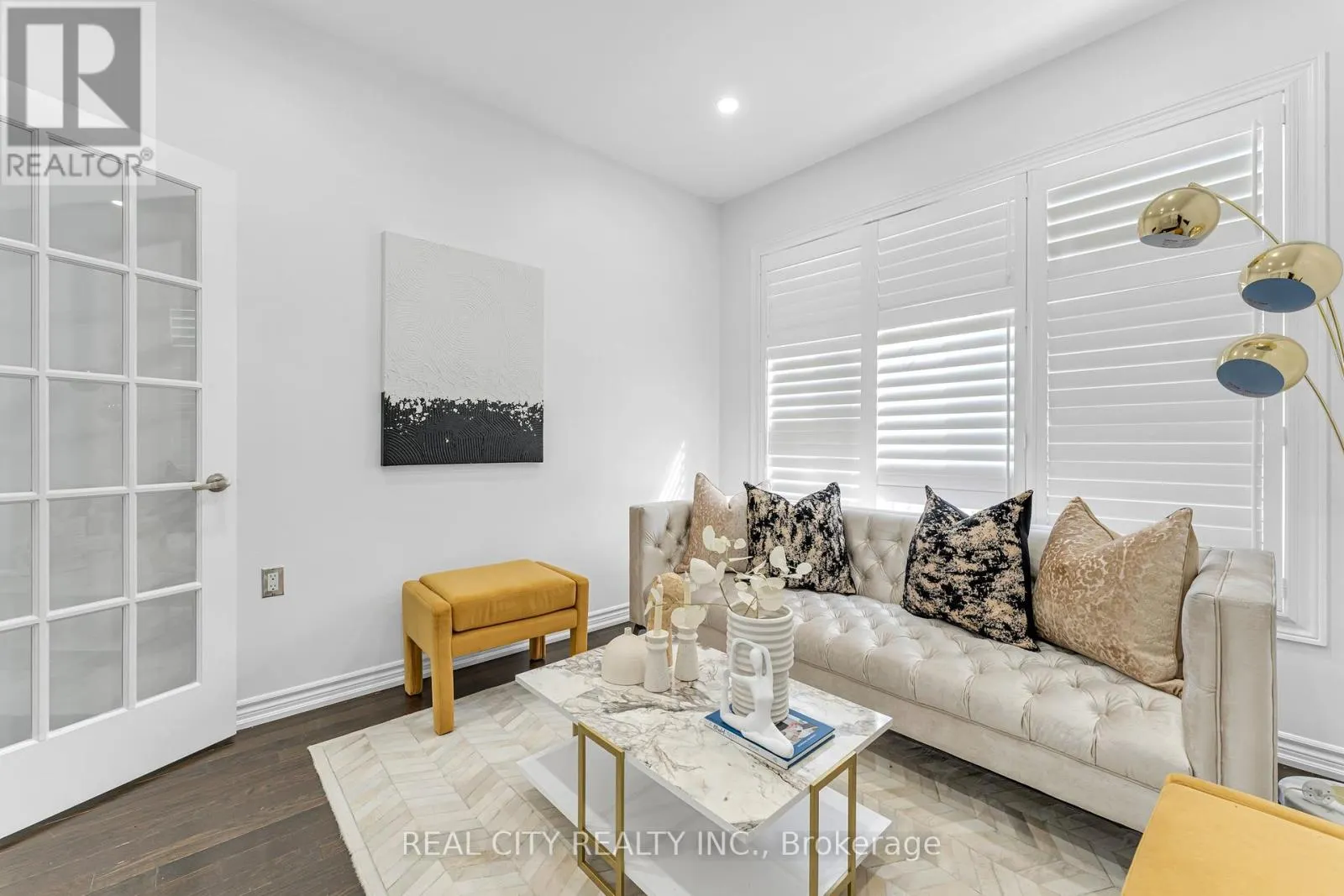 106 BENADIR AVENUE