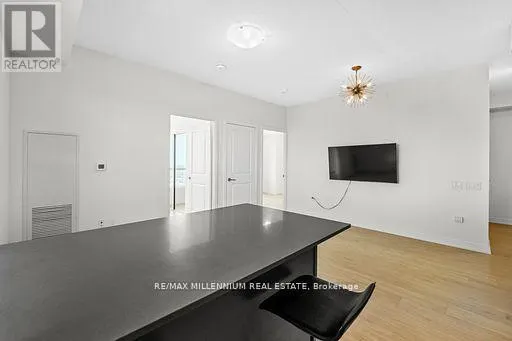 2921 - 8 NAHANI WAY