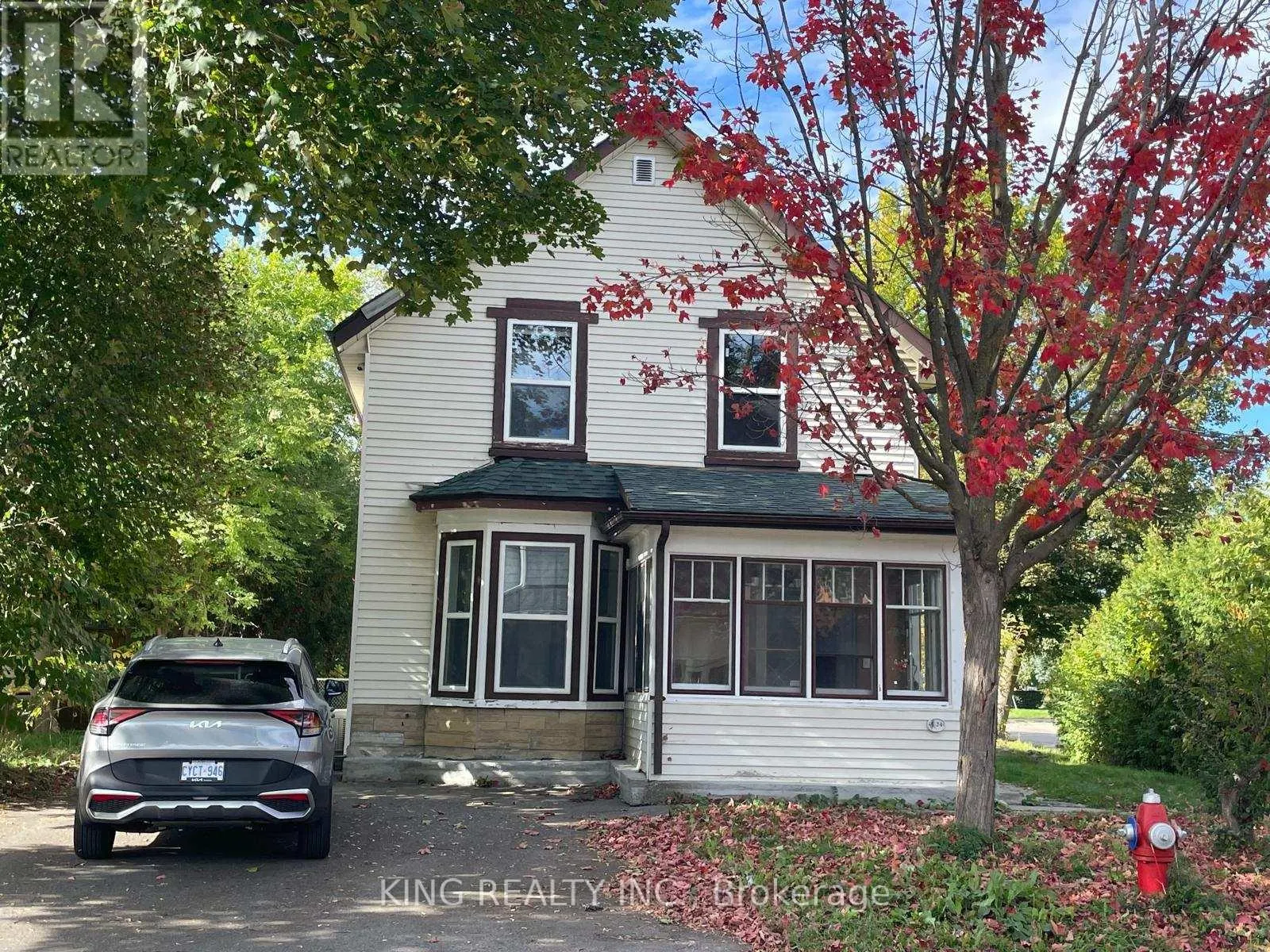 24 ENGLISH STREET