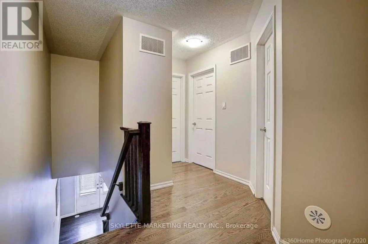 238 MORTIMER CRESCENT