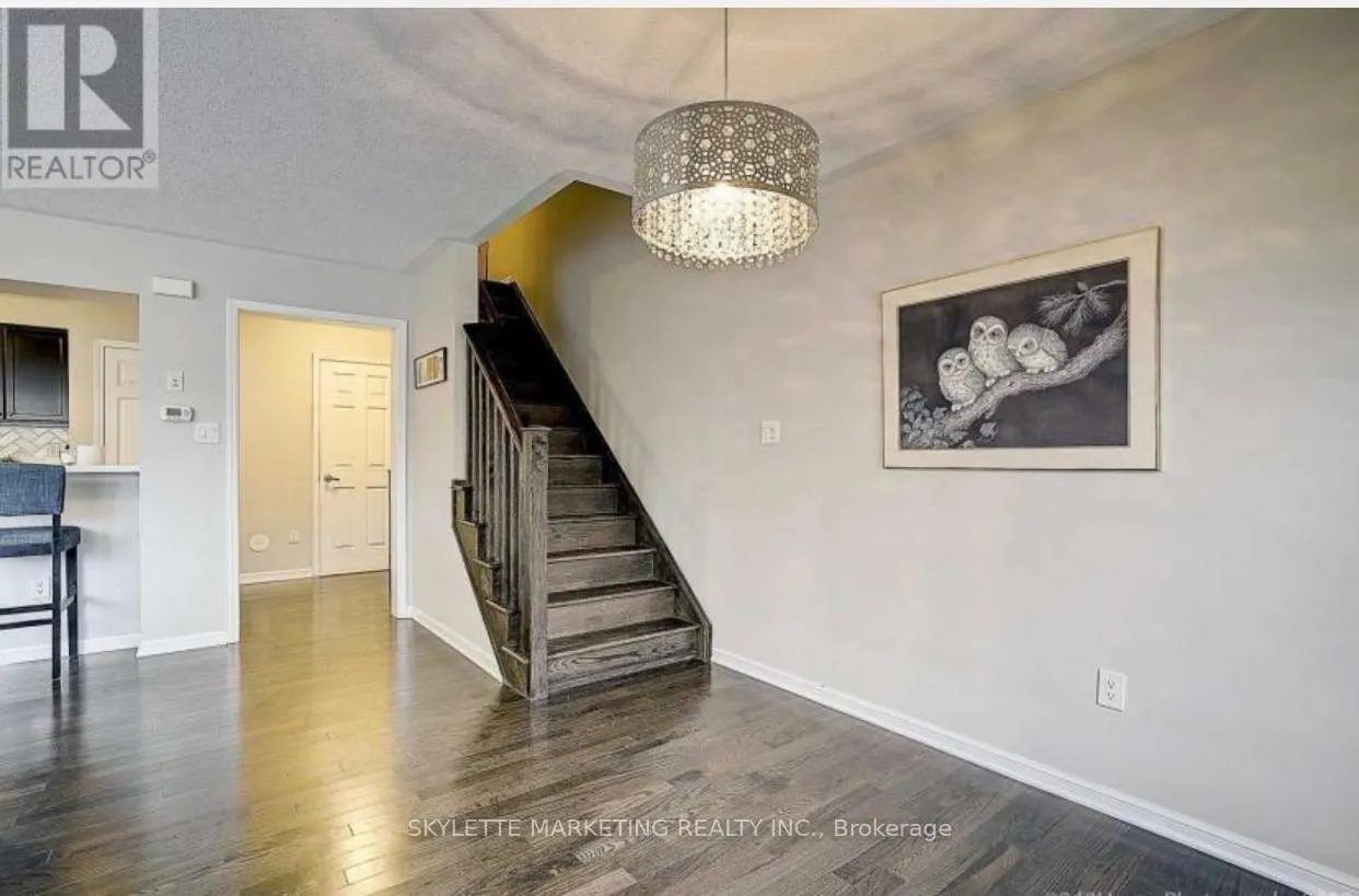 238 MORTIMER CRESCENT