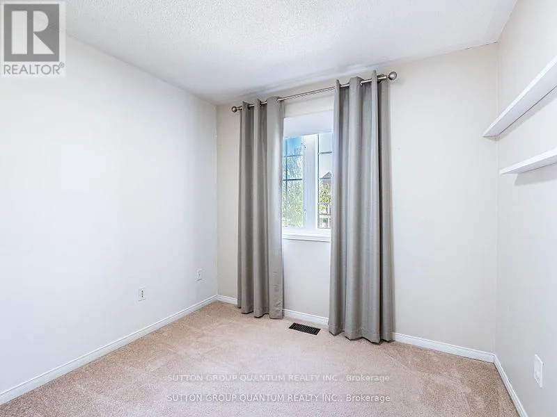 53 WOODCOTE CRESCENT