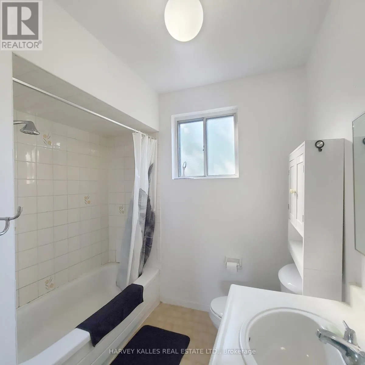 A - 3823 LAKESHORE BOULEVARD W