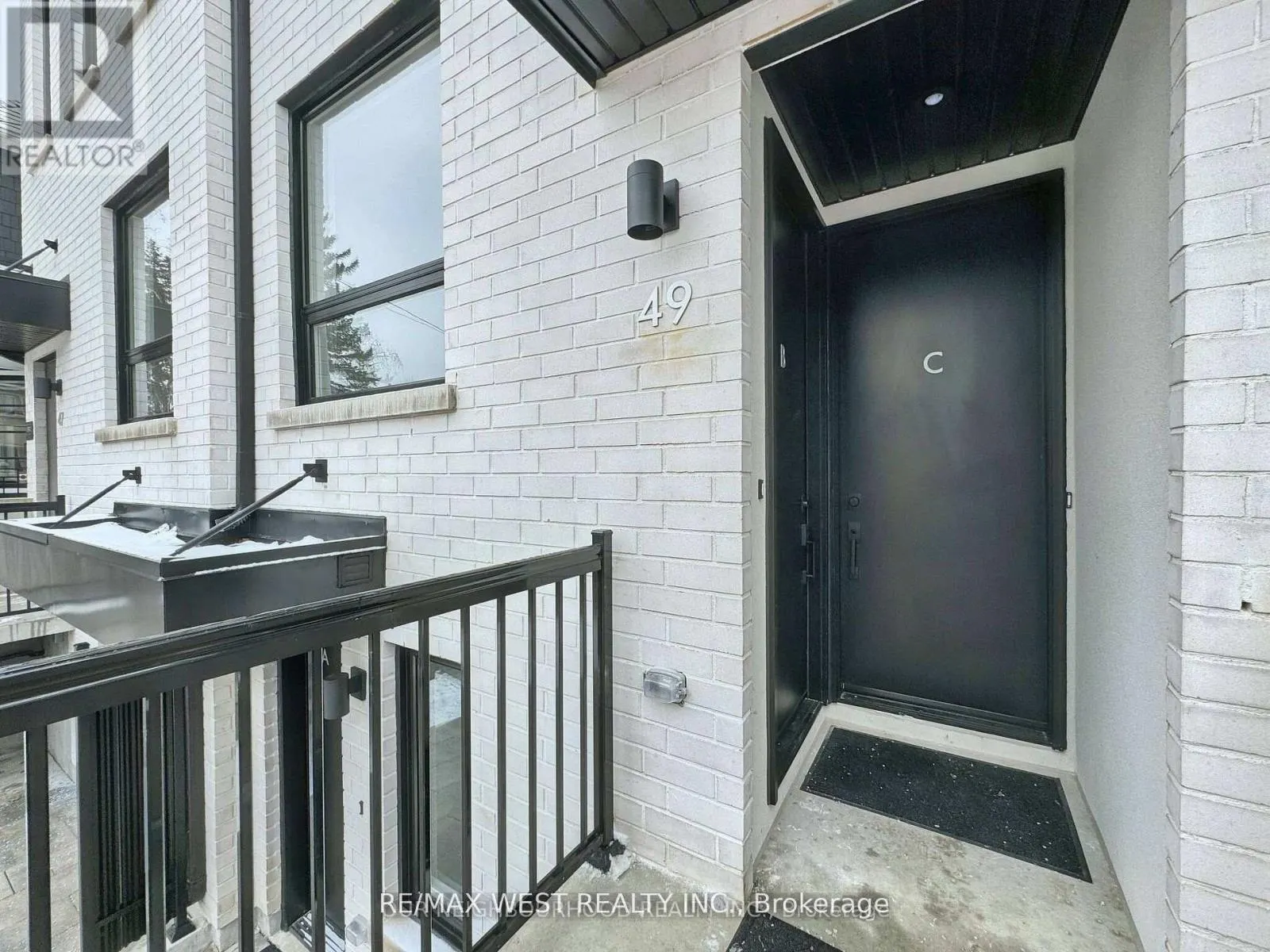 49 MORNINGSIDE AVENUE