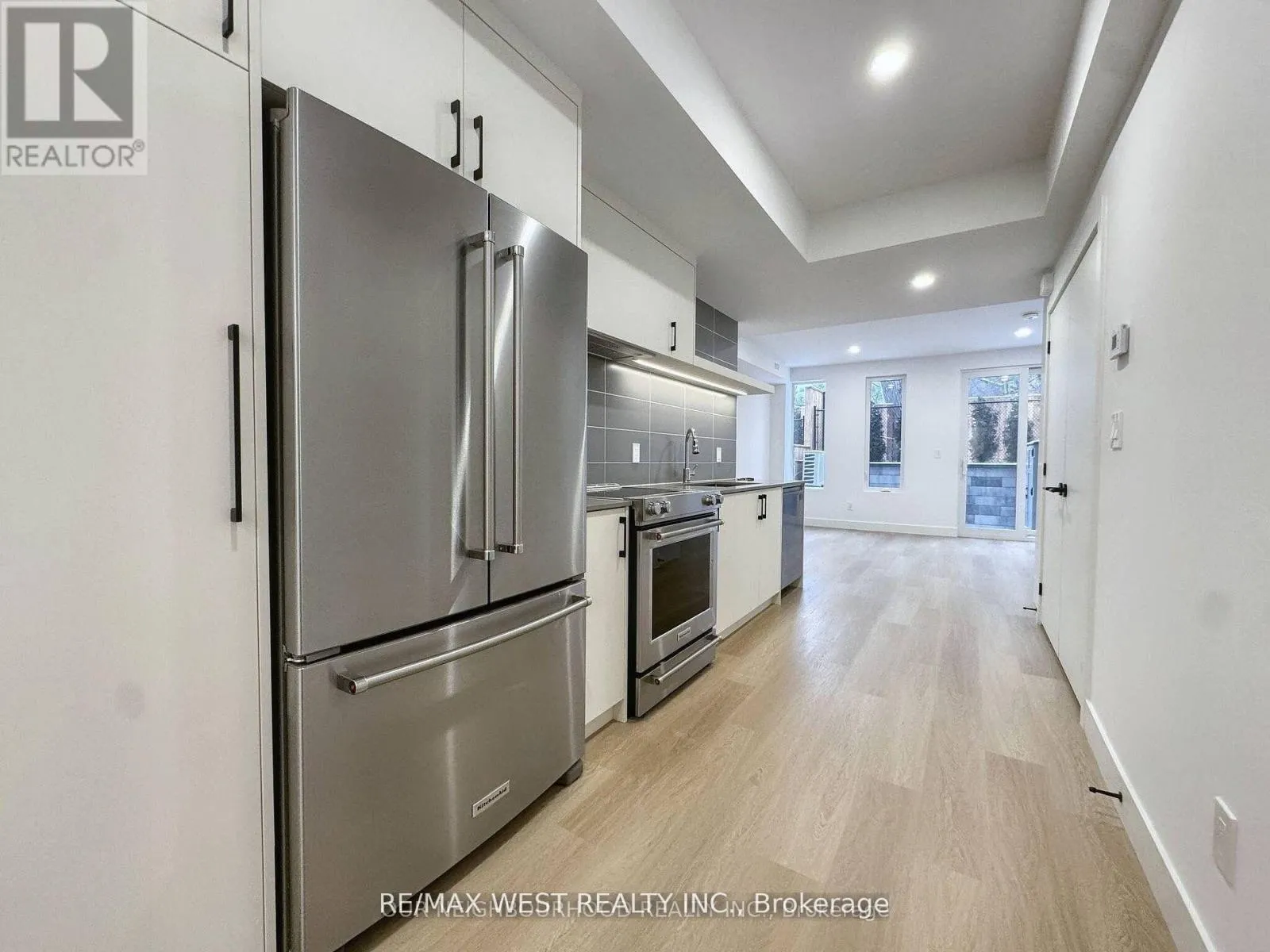 49 MORNINGSIDE AVENUE