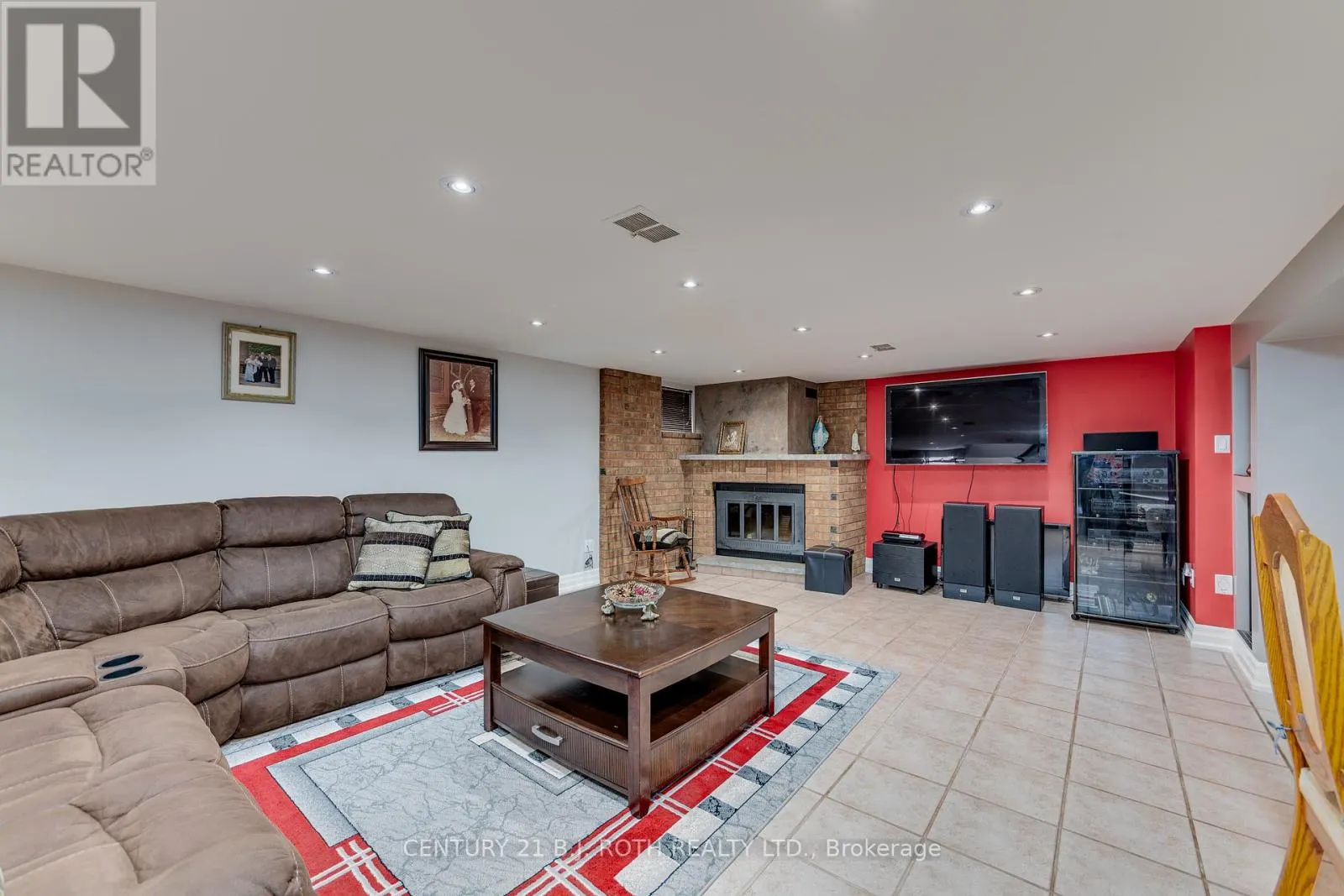 193 EPSOM DOWNS DRIVE