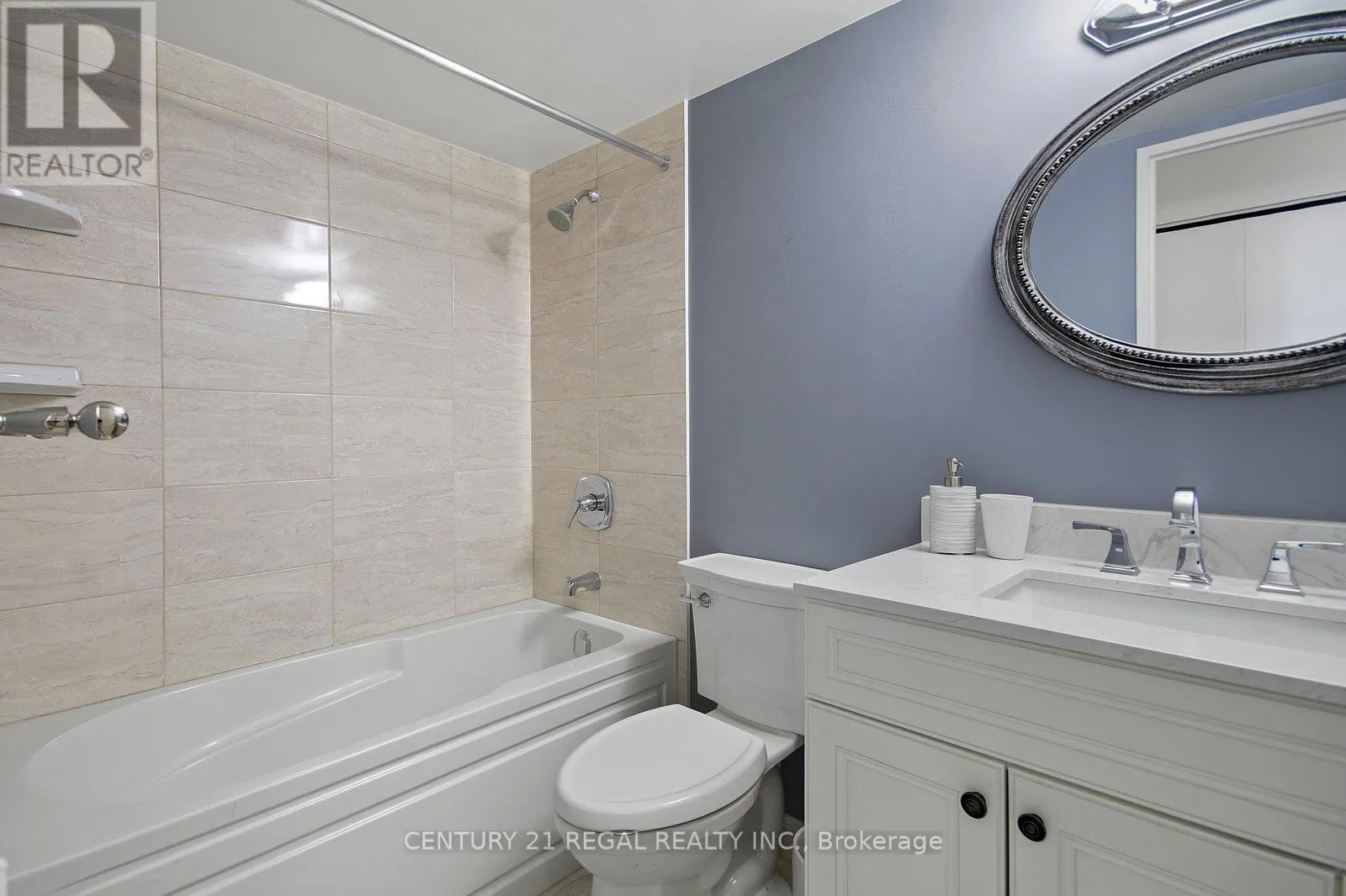1207 - 812 BURNHAMTHORPE ROAD E