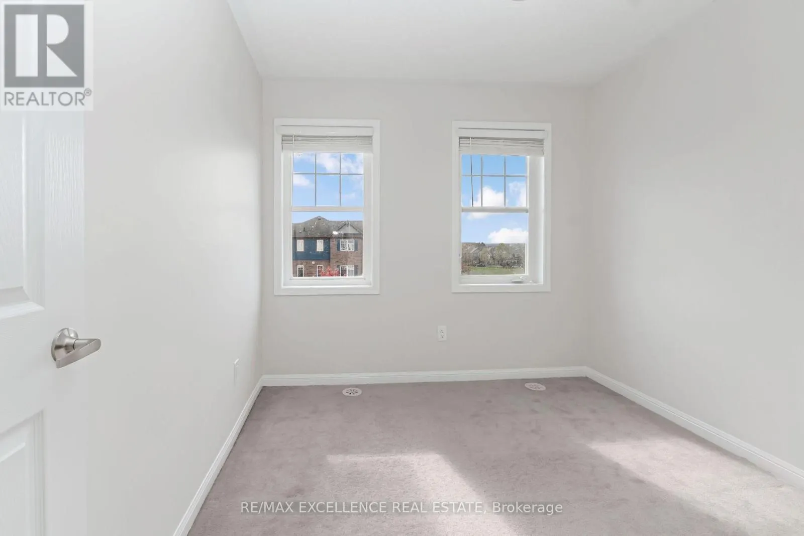 127 BLEASDALE AVENUE