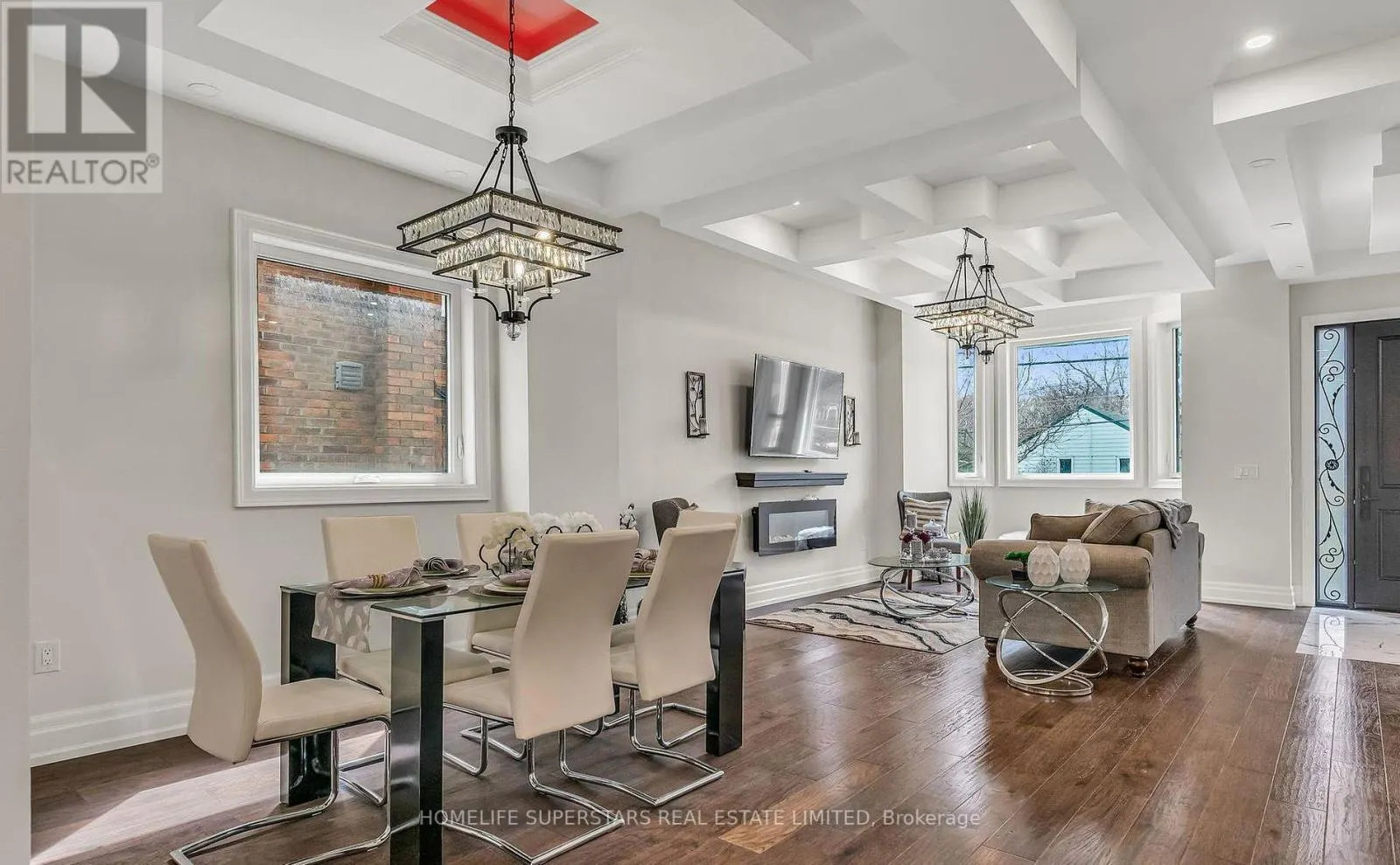 603 ROYAL YORK ROAD