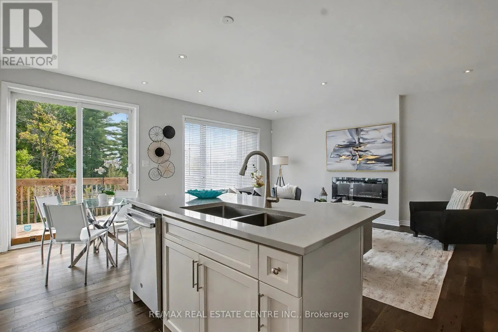 573 JUNEBERRY COURT
