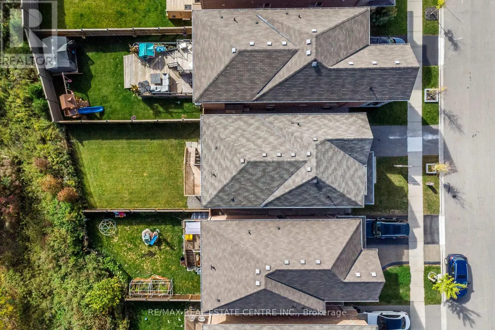 573 JUNEBERRY COURT