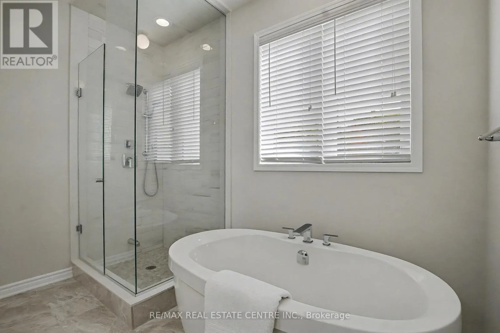 573 JUNEBERRY COURT
