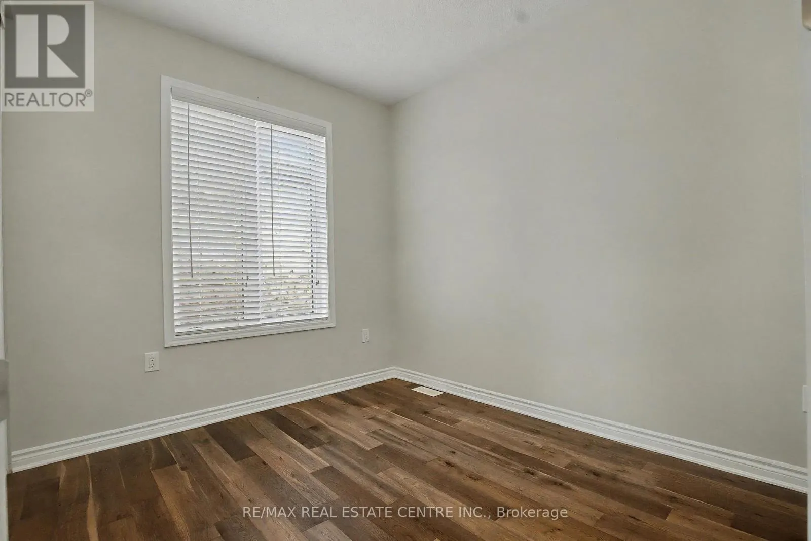 573 JUNEBERRY COURT