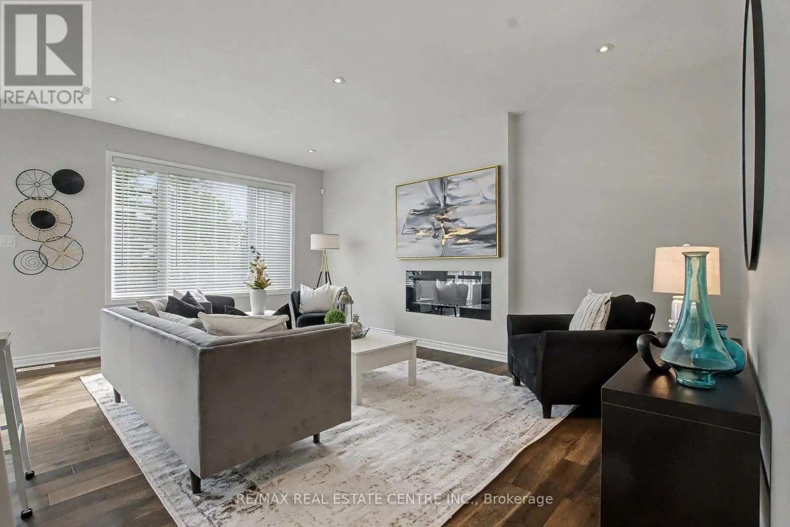 573 JUNEBERRY COURT