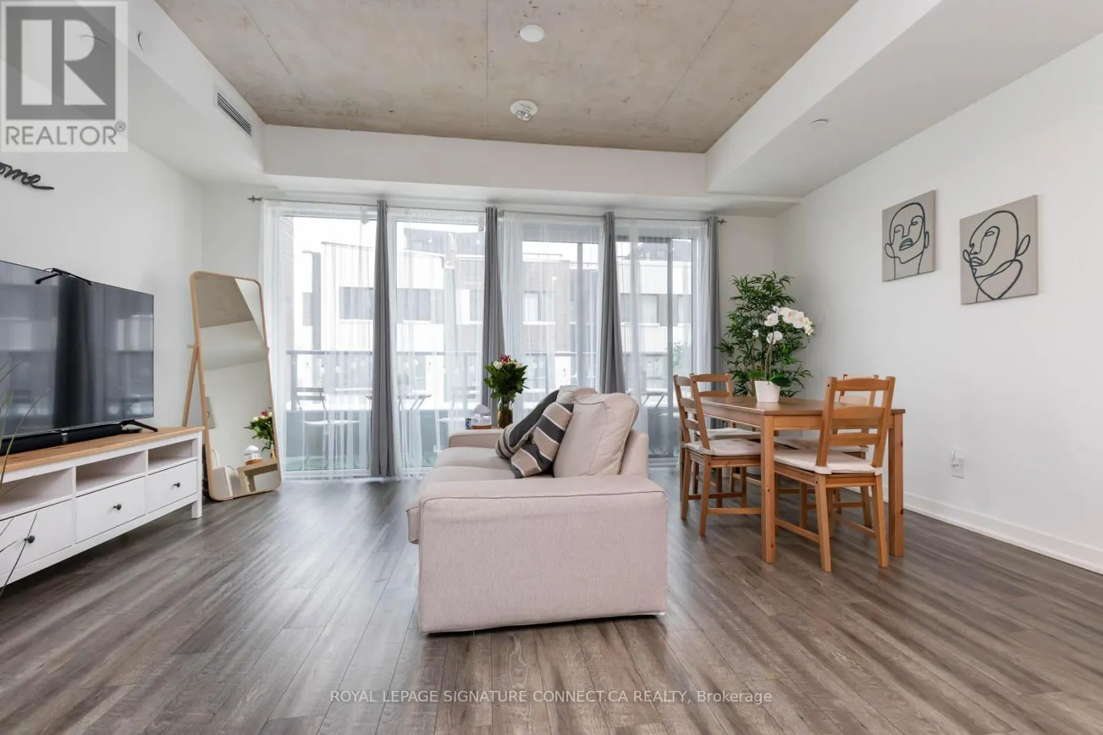 219 - 1808 ST CLAIR AVENUE W