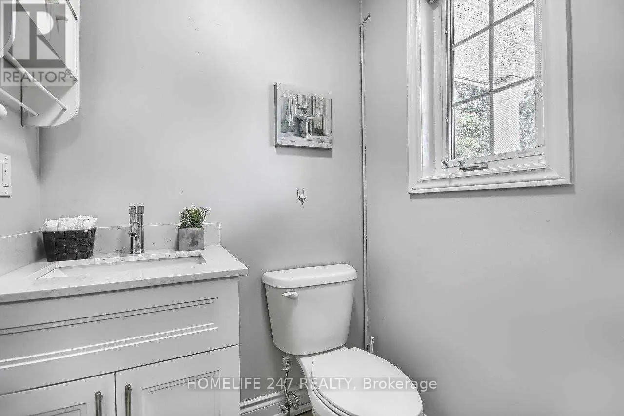 32 POPLAR PLAINS ROAD