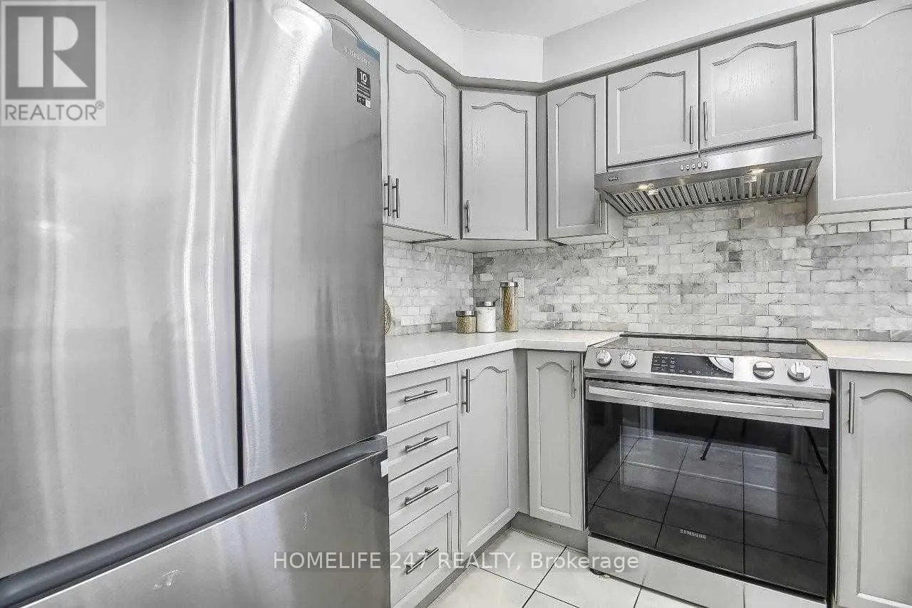 32 POPLAR PLAINS ROAD