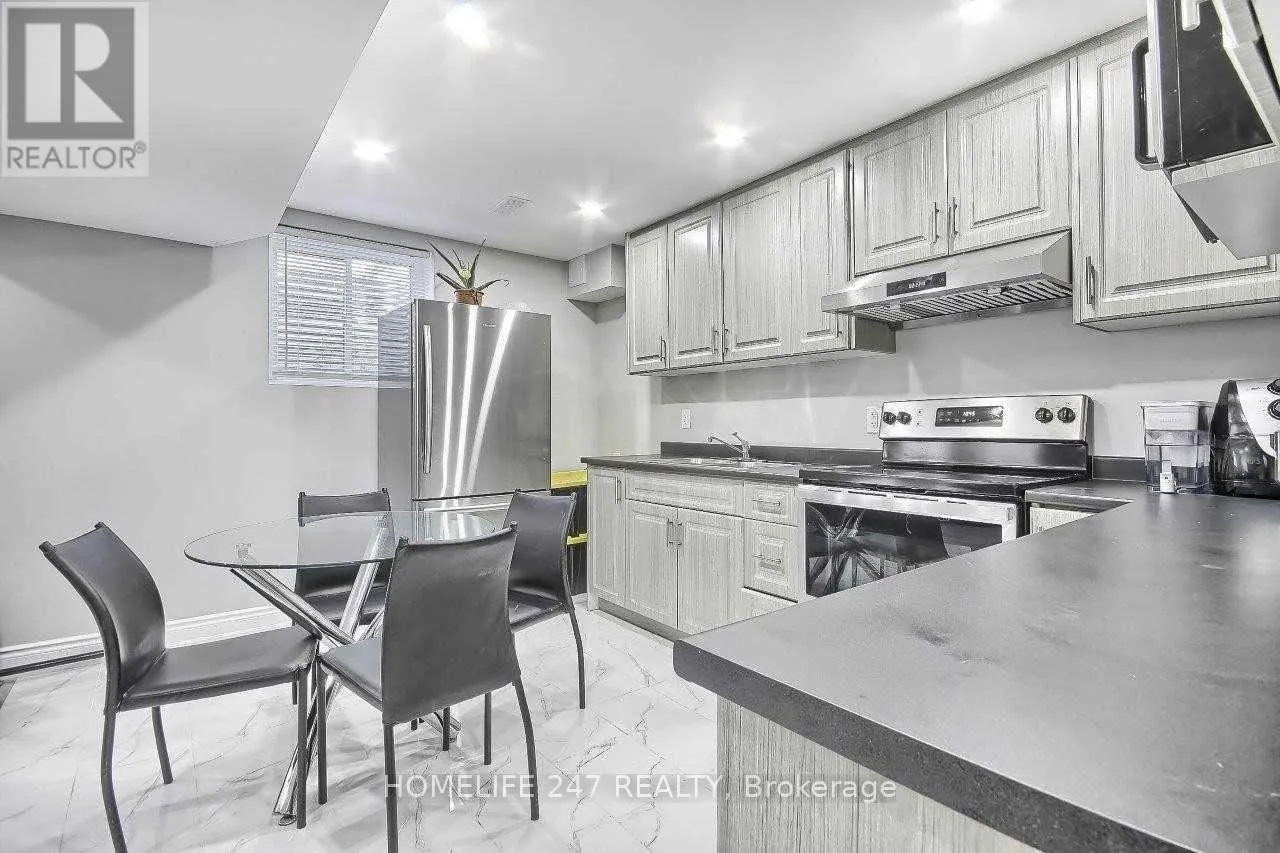 32 POPLAR PLAINS ROAD