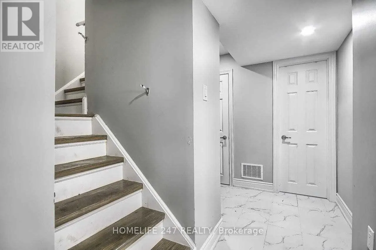 32 POPLAR PLAINS ROAD