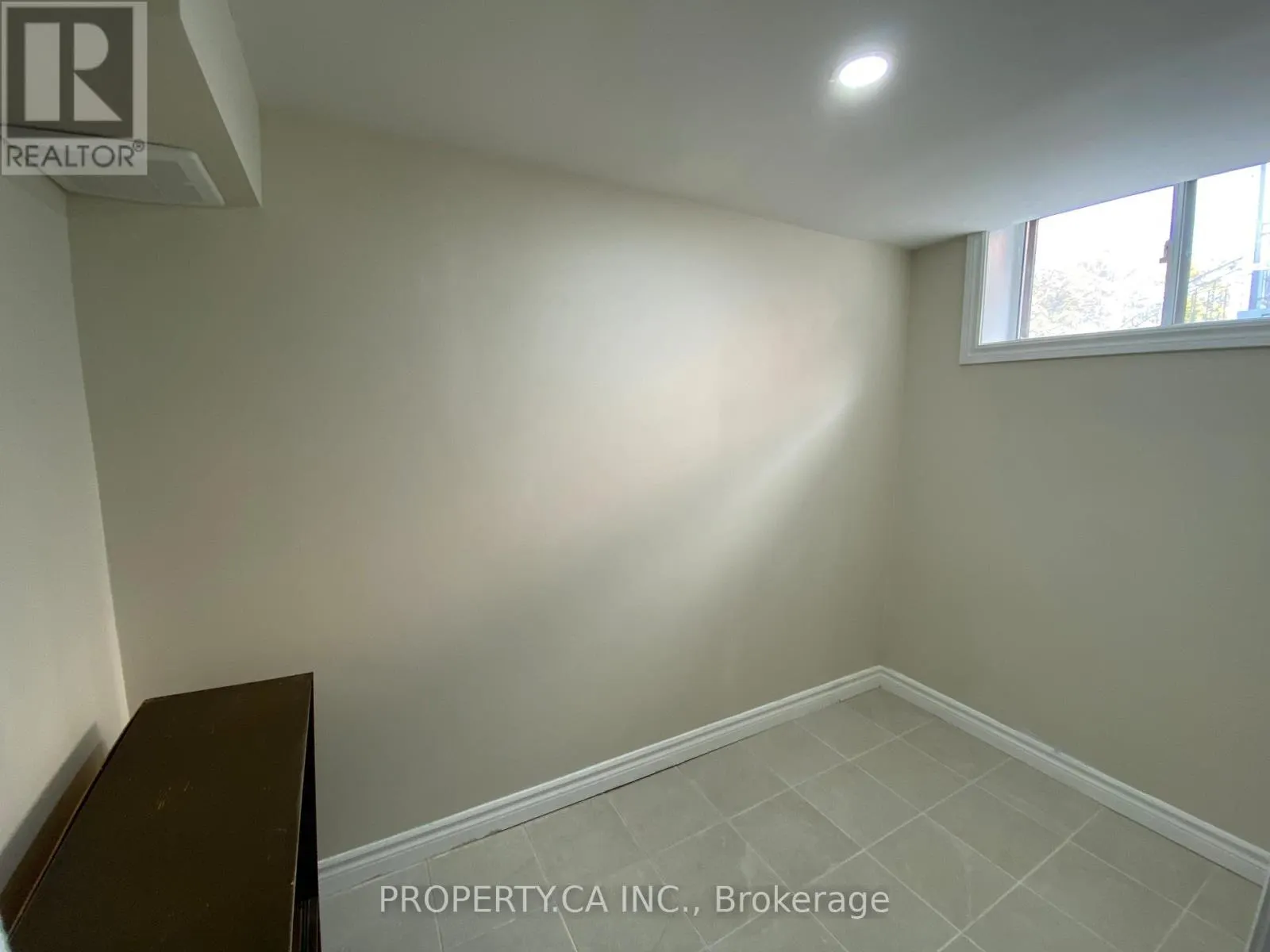 27 IRONWOOD ROAD