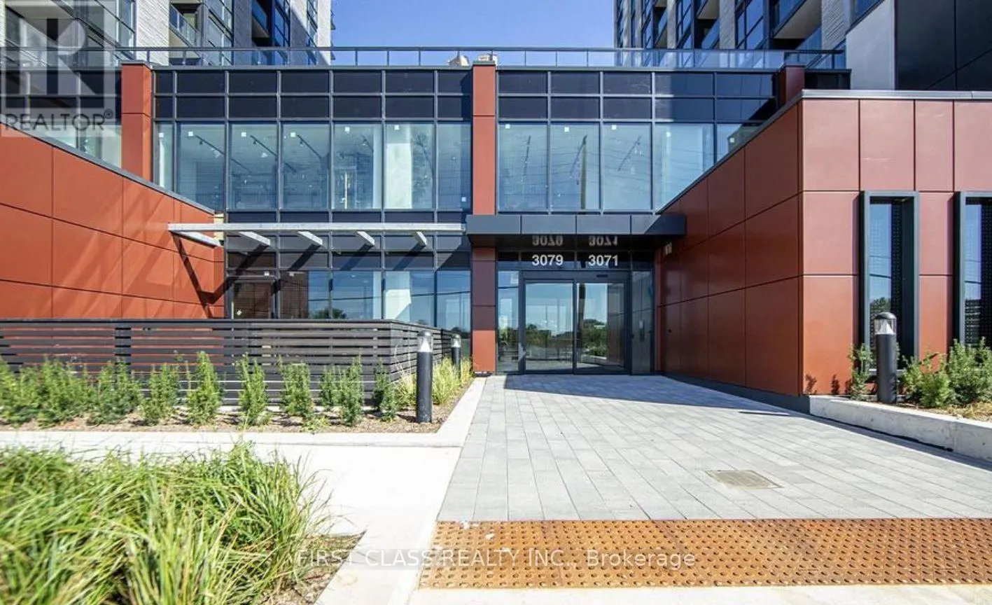 305 - 3071 TRAFALGAR ROAD