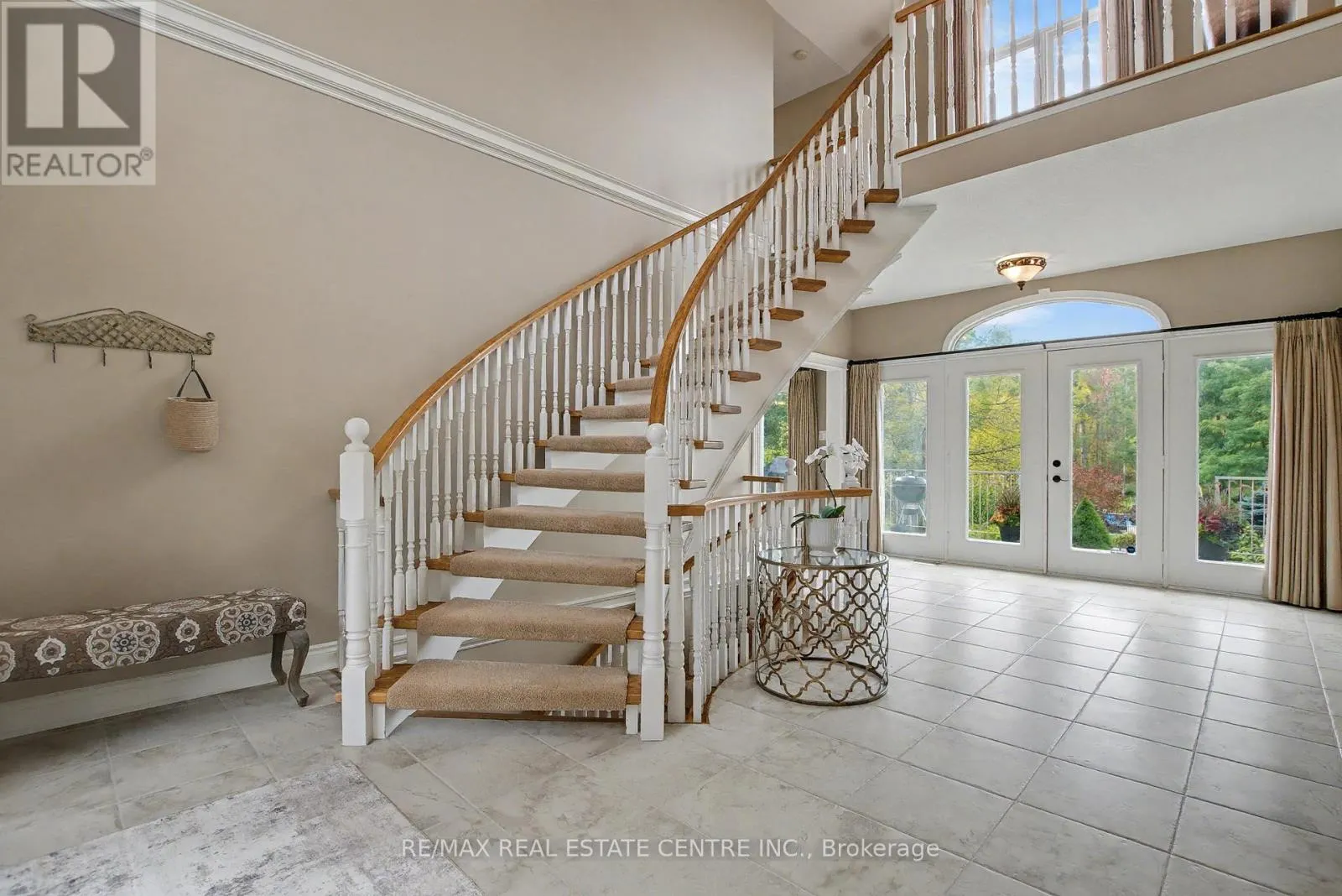 4220 ENNISCLARE DRIVE