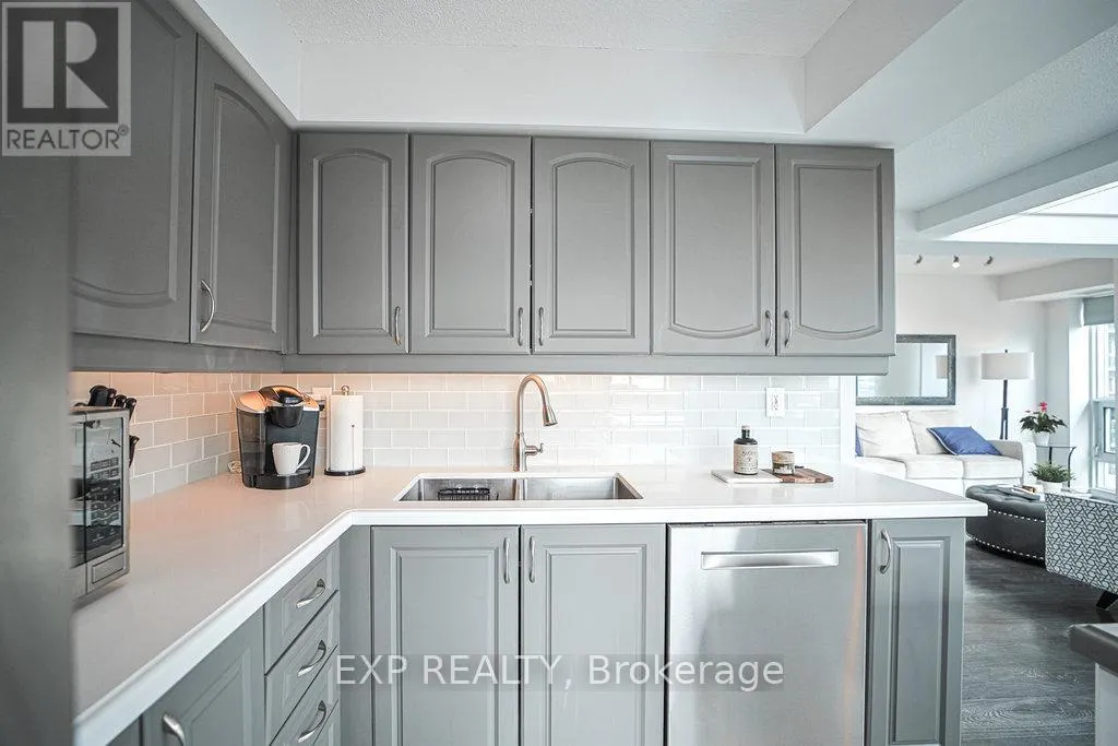 2304 - 155 LEGION ROAD N
