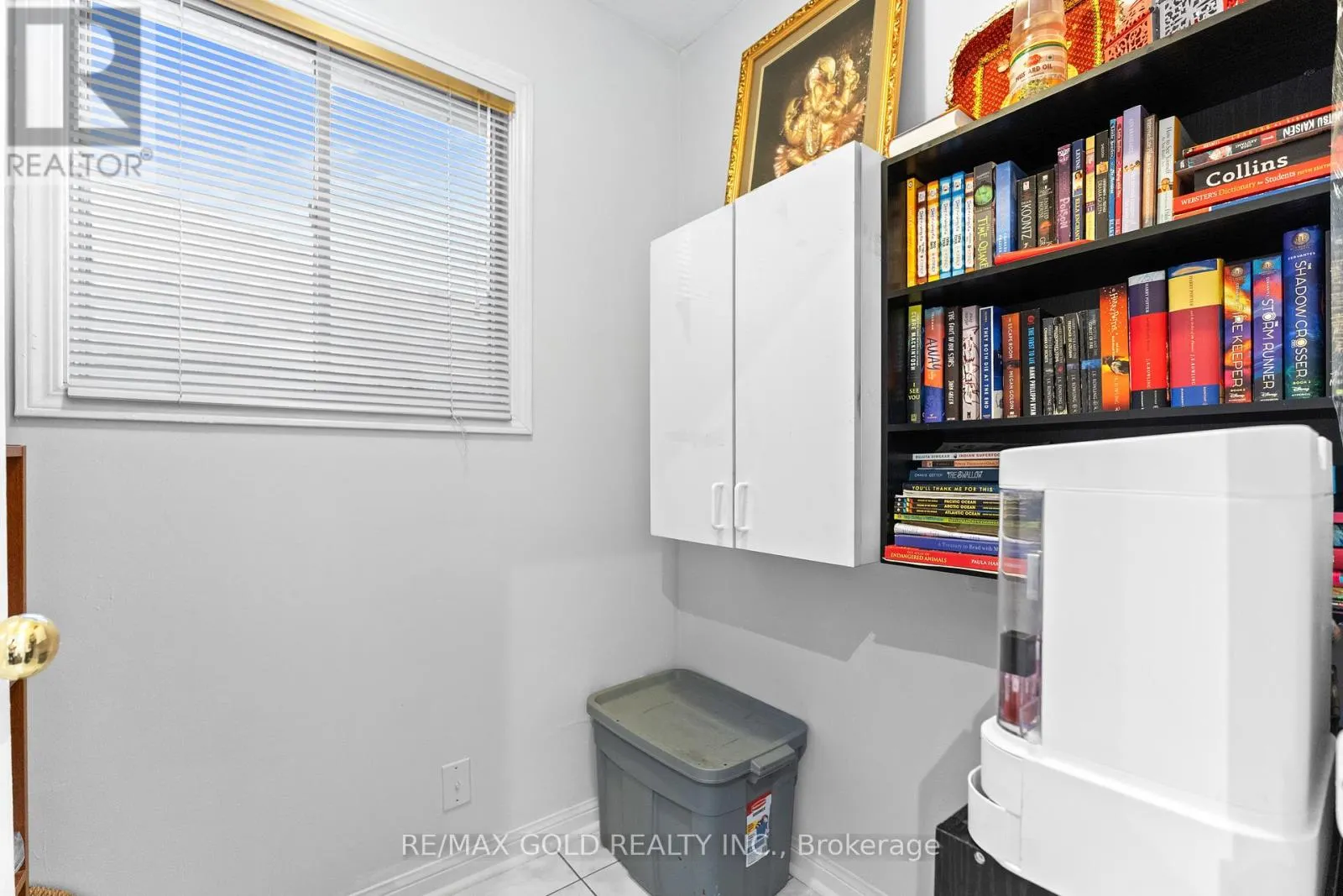 83 MOUNT RANIER CRESCENT