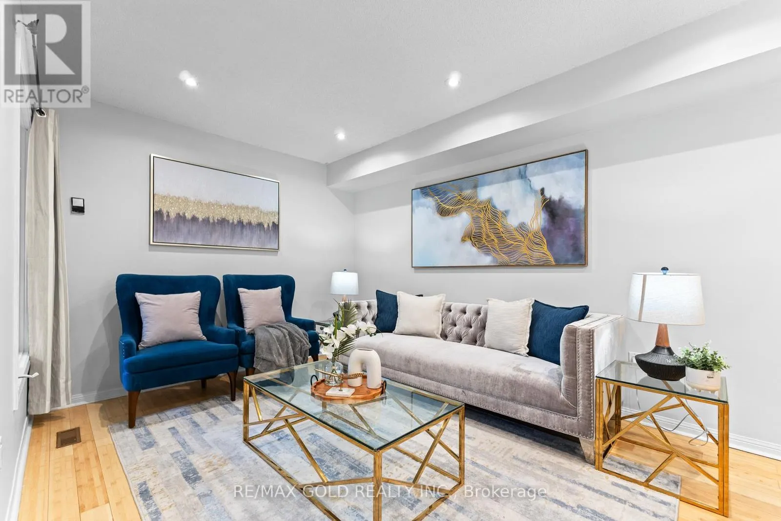 83 MOUNT RANIER CRESCENT