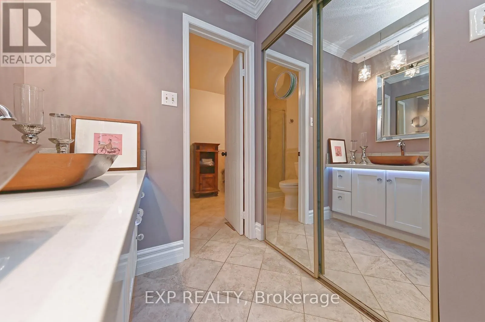 40 - 40 STORNWOOD COURT NE