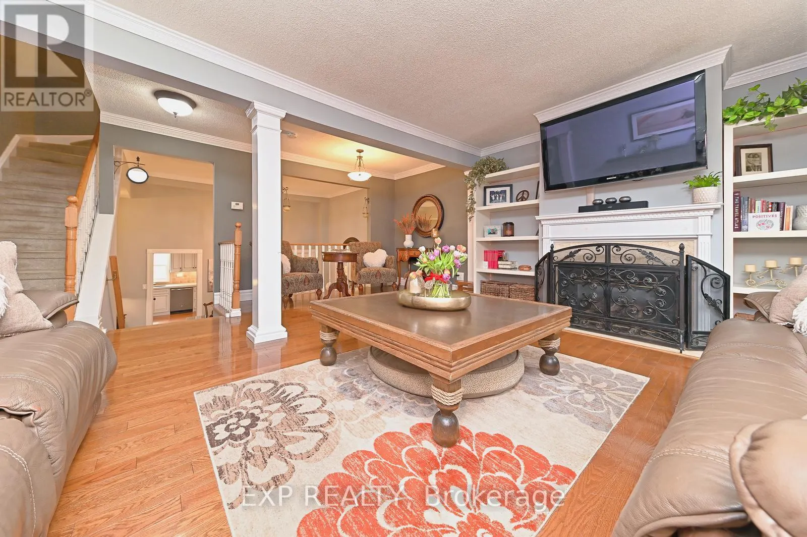 40 - 40 STORNWOOD COURT NE