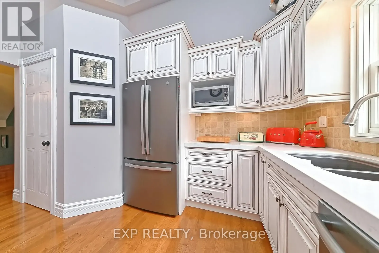 40 - 40 STORNWOOD COURT NE