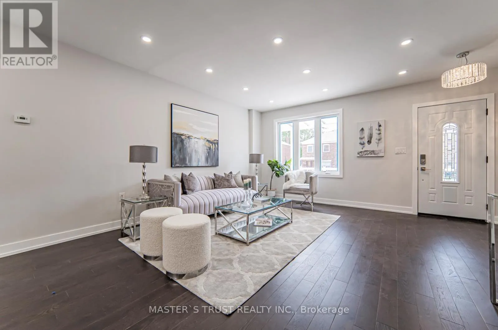 613 OLD WESTON ROAD S