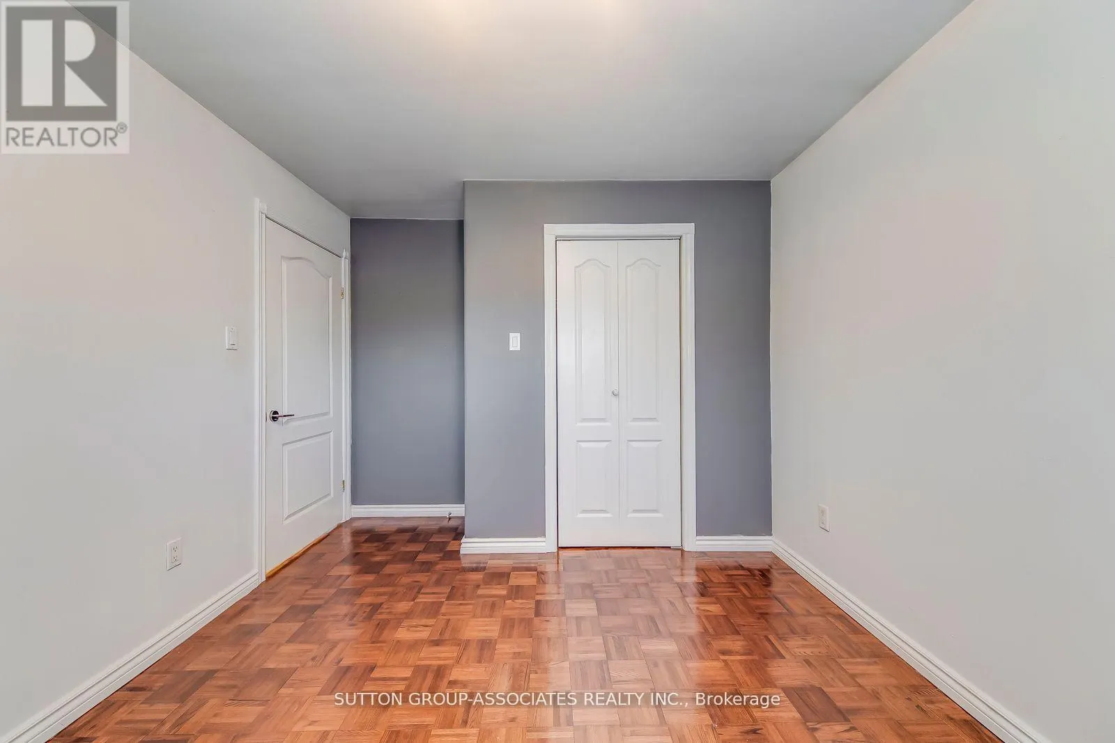 2ND FL. - 3564 EGLINTON AVENUE W