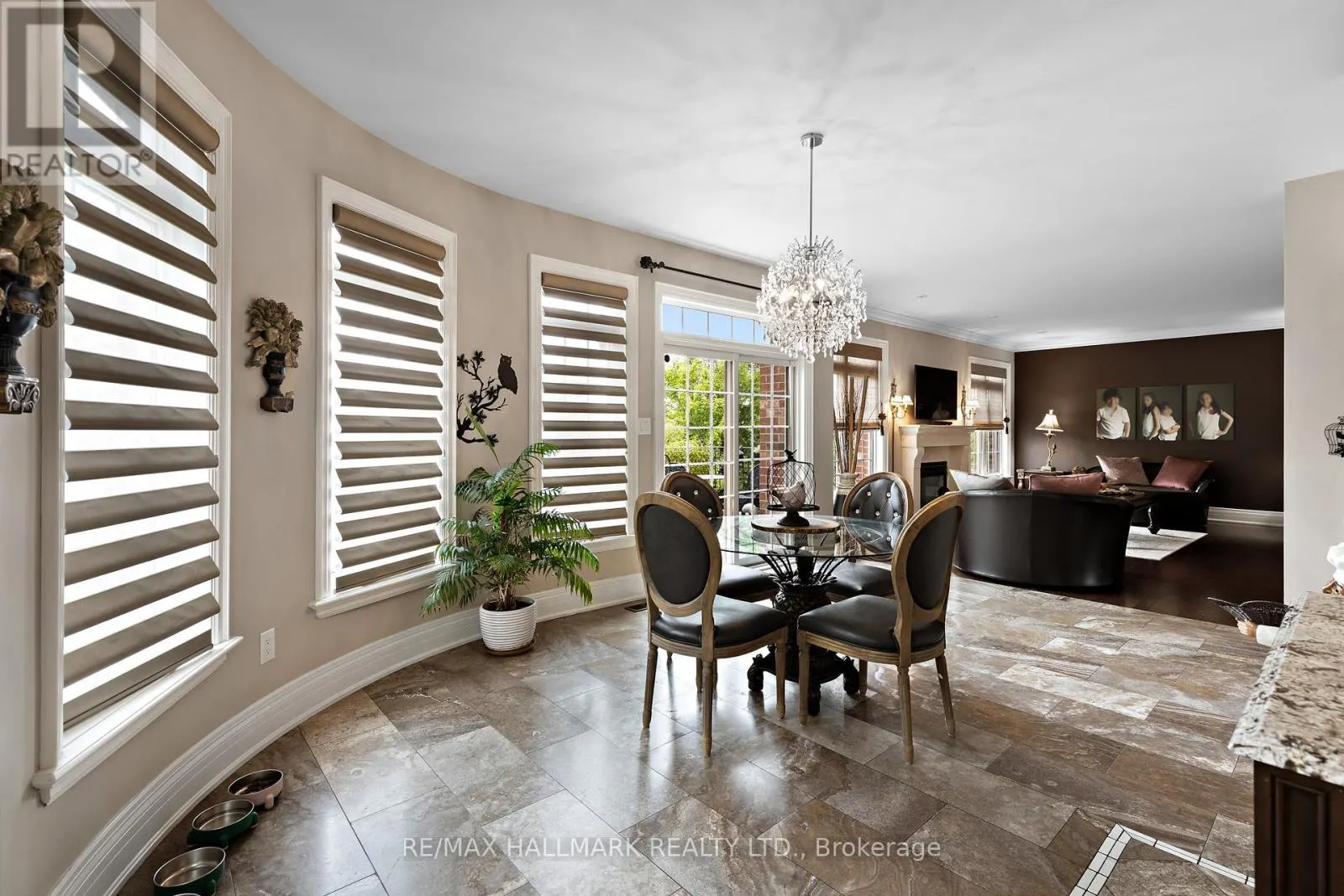 2485 MEADOWRIDGE DRIVE