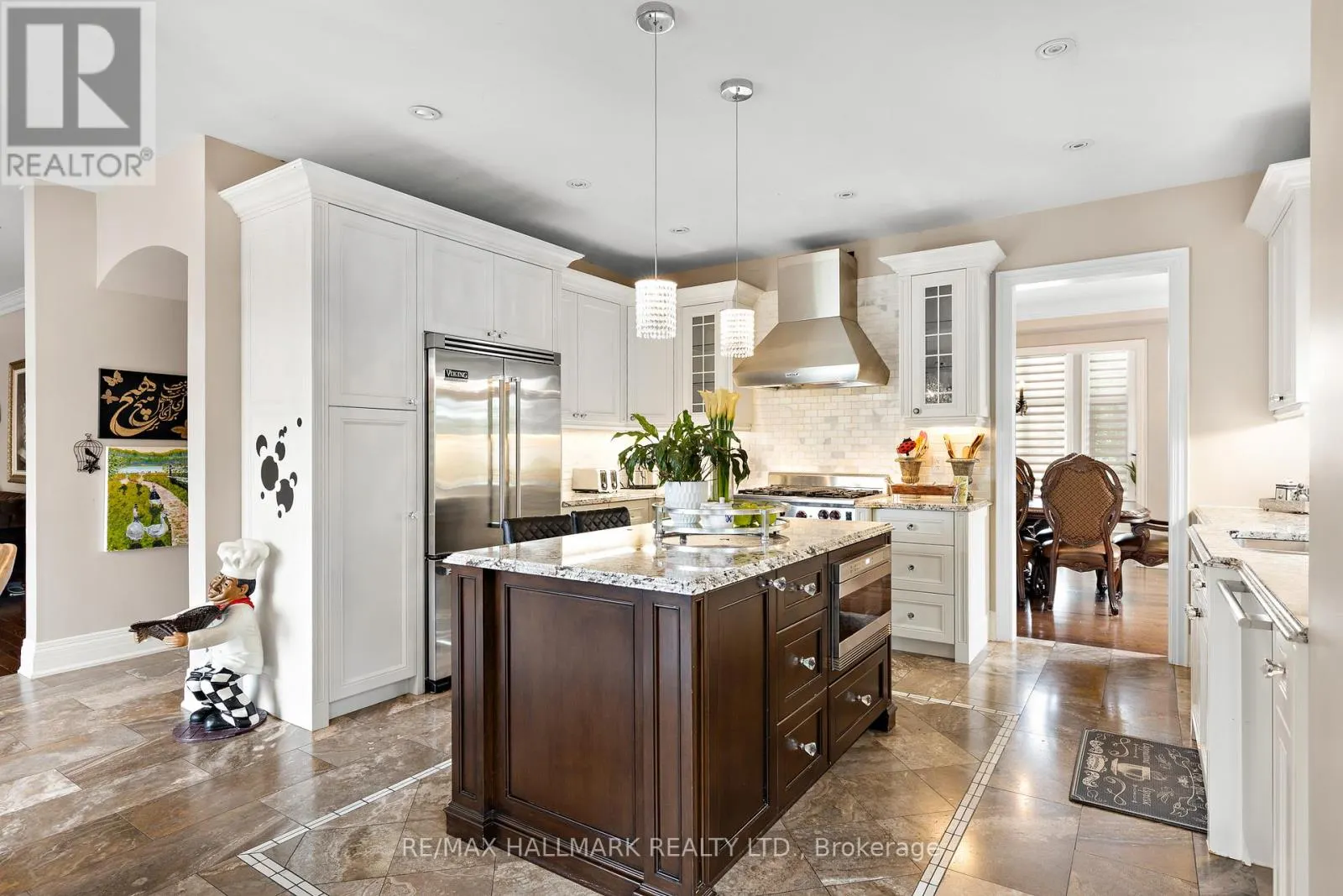 2485 MEADOWRIDGE DRIVE
