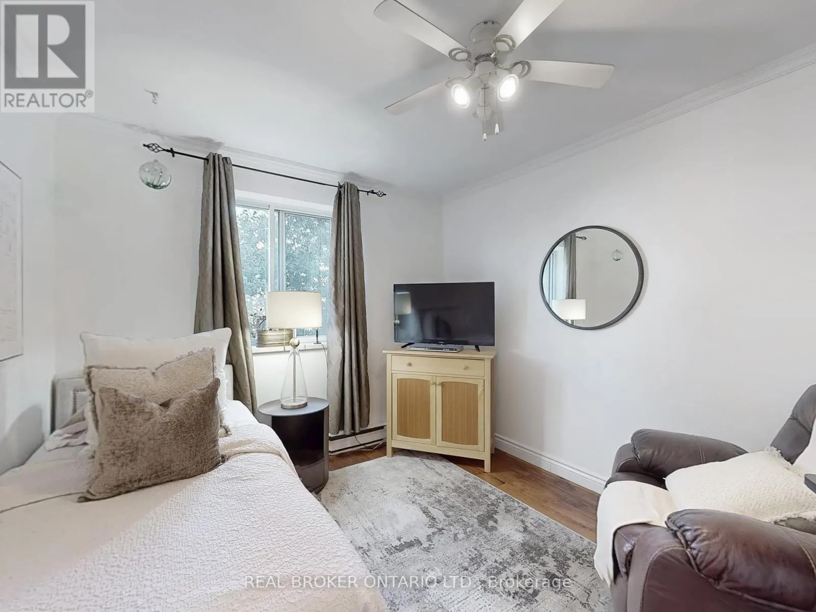 411 - 1660 BLOOR STREET