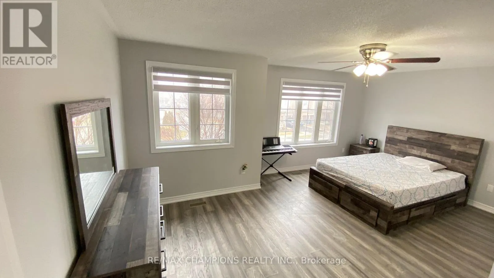 27 STONECREST DRIVE