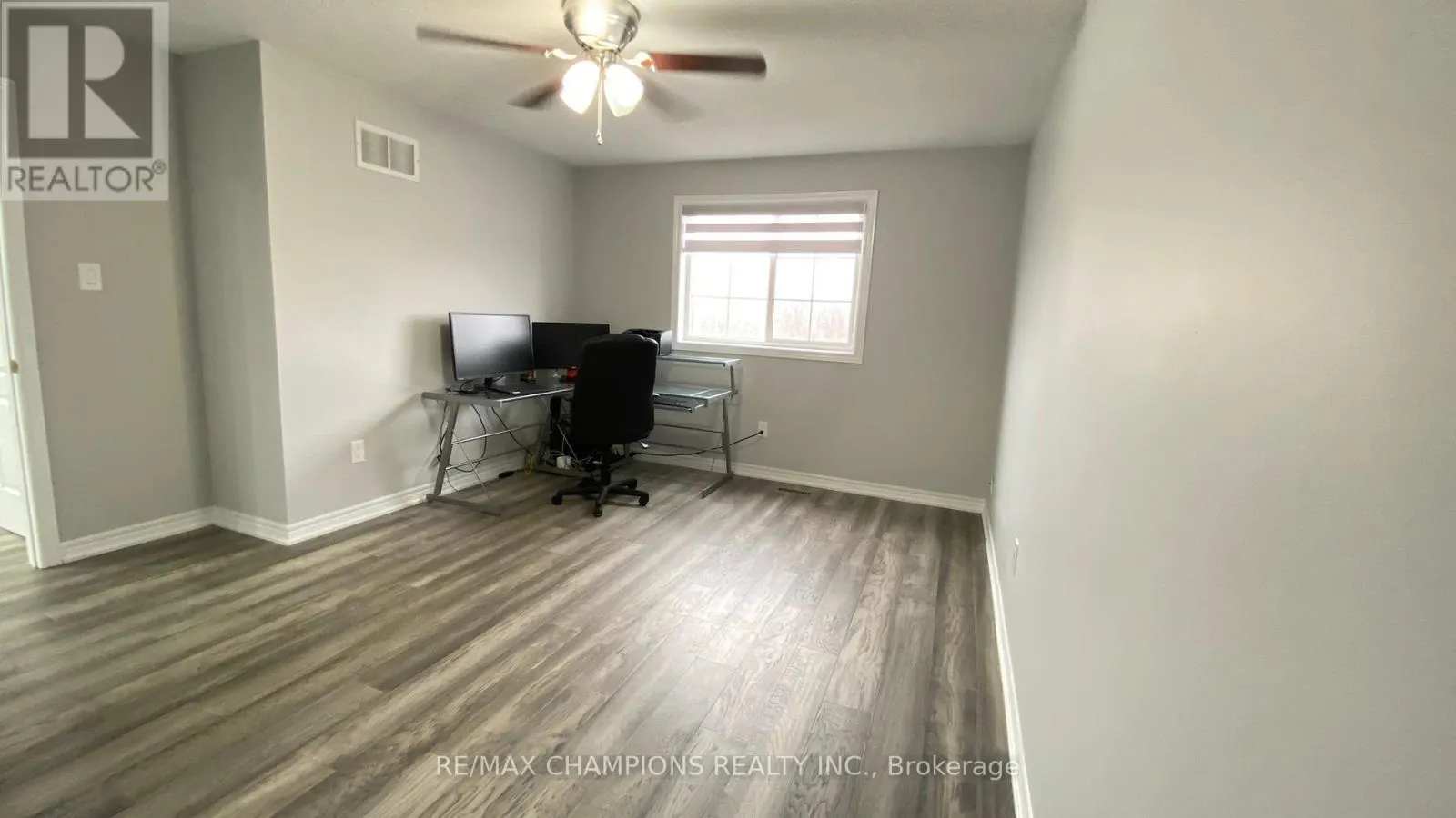 27 STONECREST DRIVE