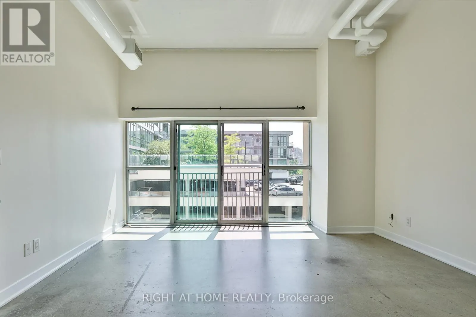 313 - 2 FIELDWAY ROAD